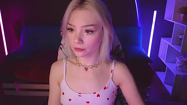 Snapshot of SandraBoyl chatting on 9, 2, 2025 SandraBoyl online show from 9, 2, 2025