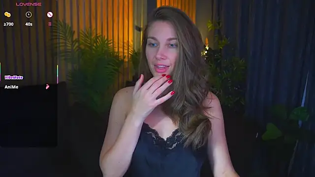 JasminJames online show from 24, 10, 2025