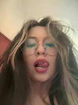 marie2  online show from 23, 1, 2025