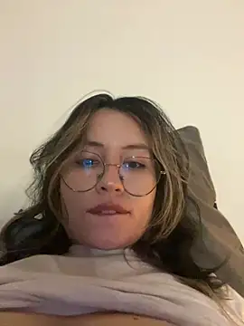 marie2  online show from 15, 3, 2025