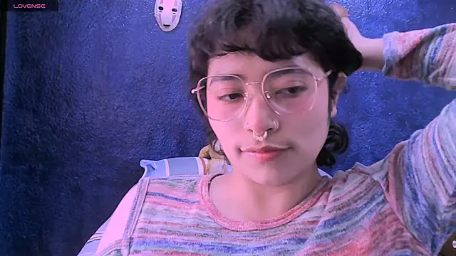 NinaYellow online show from 19, 1, 2026