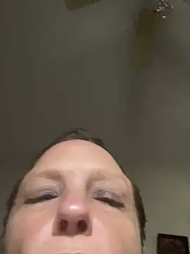 Snapshot of Everlyrose27 chatting on 9, 1, 2025 Everlyrose27 online show from 9, 1, 2025