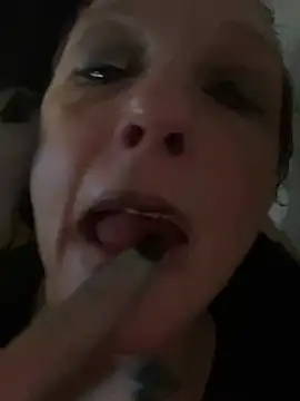 Snapshot of Everlyrose27 chatting on 25, 2, 2025 Everlyrose27 online show from 25, 2, 2025