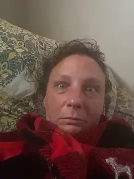 Snapshot of Everlyrose27 chatting on 24, 9, 2025 Everlyrose27 online show from 24, 9, 2025