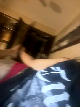 Snapshot of Everlyrose27 chatting on 4, 10, 2025 Everlyrose27 online show from 4, 10, 2025