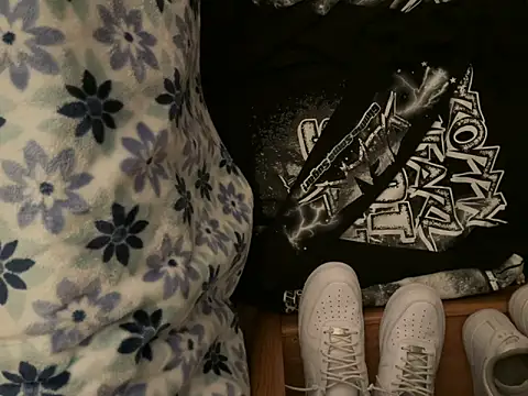 Snapshot of Nosleeptapoutvol1xxx chatting on 25, 11, 2025 Nosleeptapoutvol1xxx online show from 25, 11, 2025