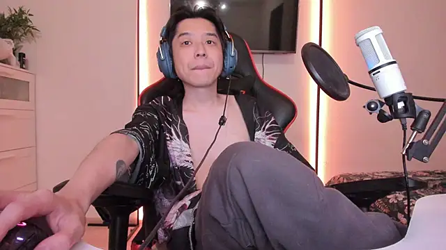 wexlee7 online show from 30, 11, 2025