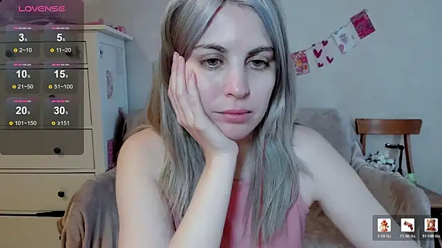 Snapshot of pawpaws chatting on 23, 6, 2026 pawpaws online show from 23, 6, 2026