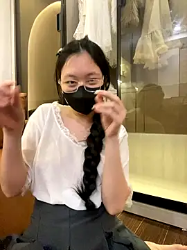 MEOW MEO online show from 6, 11, 2025