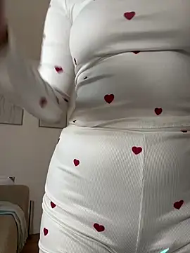 Hii Lolla online show from 7, 2, 2026