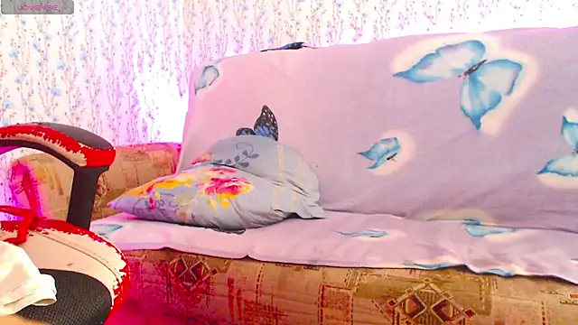 Snapshot of Anna_Ki chatting on 2, 2, 2025 Anna Ki online show from 2, 2, 2025