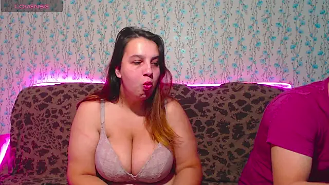 Snapshot of Anna_Ki chatting on 22, 11, 2025 Anna Ki online show from 22, 11, 2025