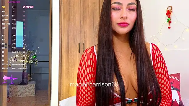 Snapshot of MacielHarrison chatting on 27, 12, 2024 MacielHarrison online show from 27, 12, 2024