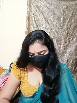 Snapshot of Keerthi-Telugu chatting on 9, 9, 2025 Keerthi-Telugu online show from 9, 9, 2025