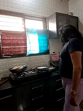 Snapshot of khushikhushi chatting on 3, 2, 2025 khushikhushi online show from 3, 2, 2025