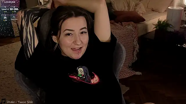 Snapshot of Megan__Hart chatting on 11, 1, 2025 Megan Hart online show from 11, 1, 2025