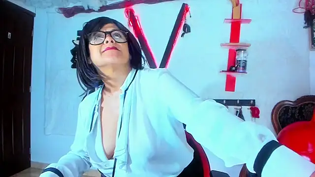 jena derboo online show from 25, 2, 2025