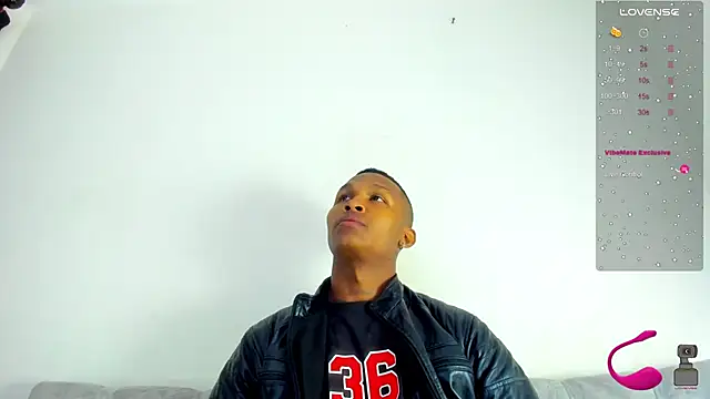 Snapshot of esteveen_ortegas_ chatting on 20, 2, 2025 esteveen ortegas online show from 20, 2, 2025