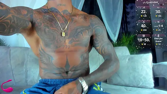 Snapshot of esteveen_ortegas_ chatting on 8, 10, 2025 esteveen ortegas online show from 8, 10, 2025