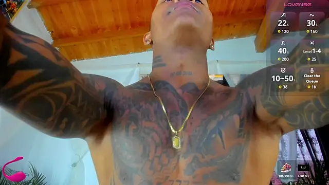 Snapshot of esteveen_ortegas_ chatting on 15, 10, 2025 esteveen ortegas online show from 15, 10, 2025