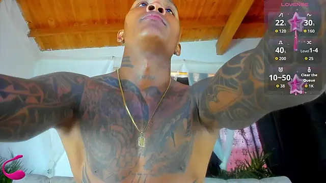 Snapshot of esteveen_ortegas_ chatting on 28, 10, 2025 esteveen ortegas online show from 28, 10, 2025