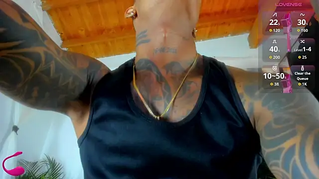 Snapshot of esteveen_ortegas_ chatting on 16, 11, 2025 esteveen ortegas online show from 16, 11, 2025