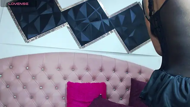 andrea safeira doll online show from 9, 2, 2025