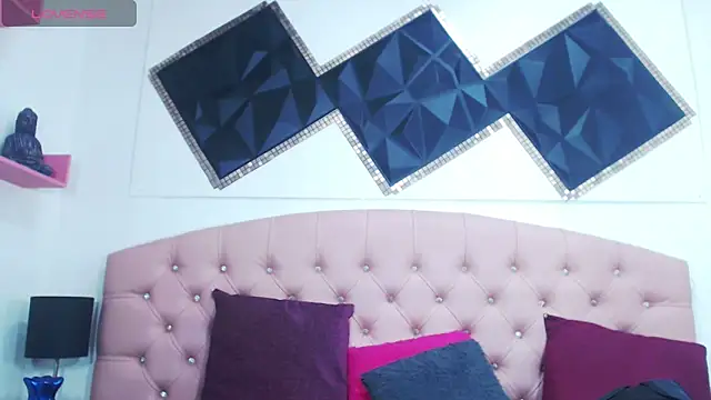 andrea safeira doll online show from 3, 3, 2025