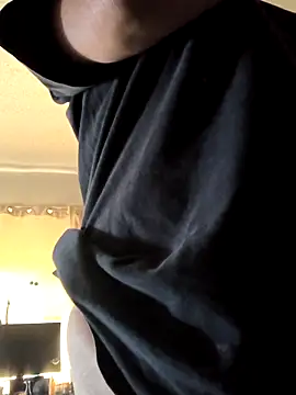 Snapshot of TexaSMESS_37 chatting on 4, 11, 2025 TexaSMESS 37 online show from 4, 11, 2025