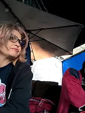 Snapshot of TexaSMESS_37 chatting on 23, 11, 2025 TexaSMESS 37 online show from 23, 11, 2025