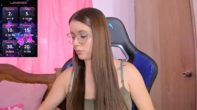 ParisShayk online show from 12, 9, 2025