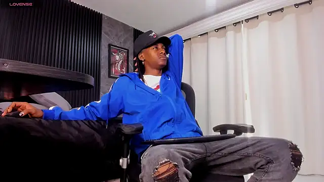 BRYXXXON1 online show from 28, 1, 2025