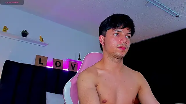 Issac james  online show from 14, 9, 2025