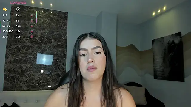 PaulinaSantos  online show from 31, 5, 2026