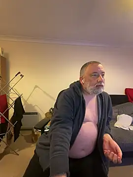 Snapshot of LondonTeffy chatting on 13, 1, 2025 LondonTeffy online show from 13, 1, 2025