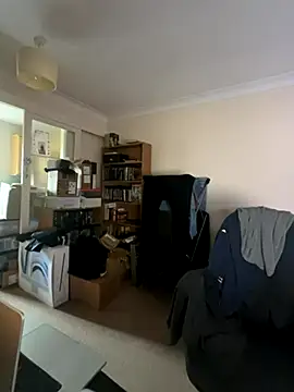 Snapshot of LondonTeffy chatting on 7, 11, 2025 LondonTeffy online show from 7, 11, 2025