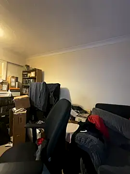 Snapshot of LondonTeffy chatting on 25, 11, 2025 LondonTeffy online show from 25, 11, 2025