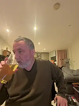 LondonTeffy online show from 6, 5, 2026