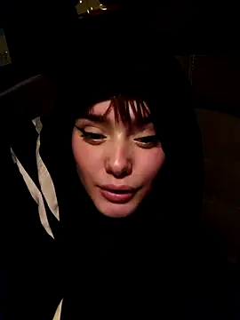 Snapshot of SophieCharm chatting on 1, 12, 2024 SophieCharm online show from 1, 12, 2024