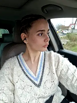 Snapshot of SophieCharm chatting on 26, 11, 2025 SophieCharm online show from 26, 11, 2025