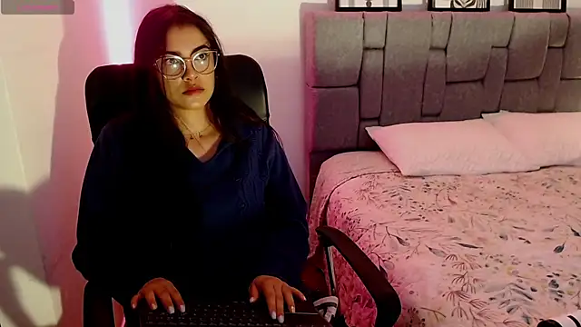 xia foxxy online show from 26, 1, 2025