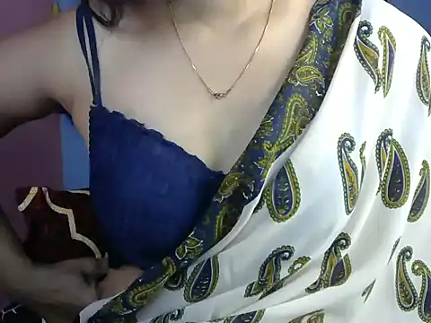 Snapshot of Black_cat_cutie chatting on 5, 2, 2025 Black cat cutie online show from 5, 2, 2025