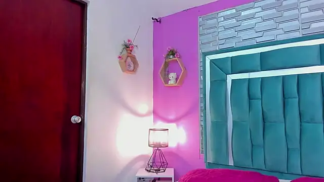 LORENSCOLLINS online show from 9, 2, 2026