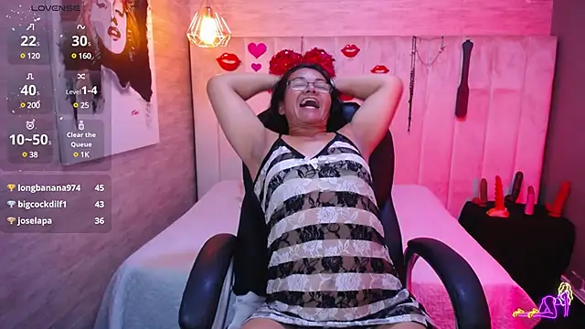 Snapshot of MaturePure chatting on 9, 2, 2025 MaturePure online show from 9, 2, 2025