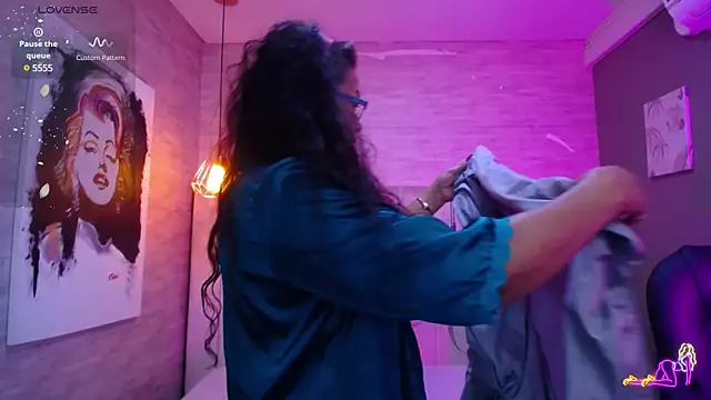 Snapshot of MaturePure chatting on 10, 2, 2025 MaturePure online show from 10, 2, 2025