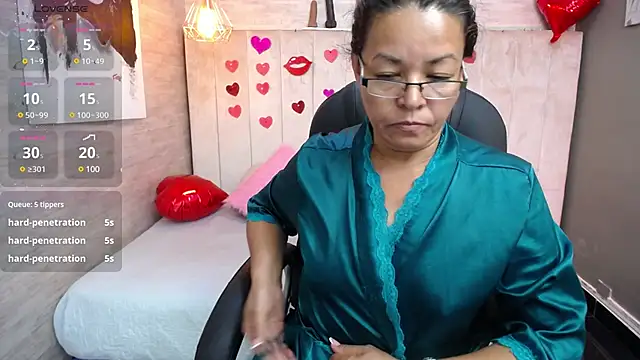 Snapshot of MaturePure chatting on 3, 3, 2025 MaturePure online show from 3, 3, 2025