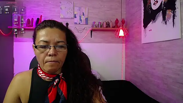 Snapshot of MaturePure chatting on 22, 9, 2025 MaturePure online show from 22, 9, 2025