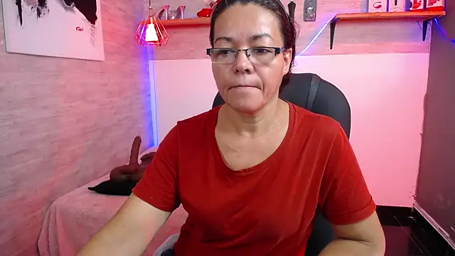 Snapshot of MaturePure chatting on 29, 10, 2025 MaturePure online show from 29, 10, 2025