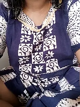 Snapshot of Sexy_rosyyyy chatting on 1, 11, 2025 Sexy rosyyyy online show from 1, 11, 2025