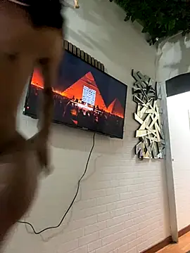 Snapshot of tamarabigass1 chatting on 11, 11, 2025 tamarabigass1 online show from 11, 11, 2025